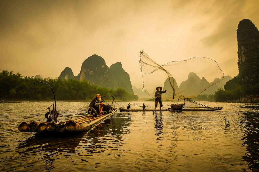 Fishing in Li River